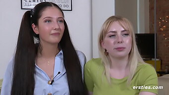 Două Lanas, Două Adolescente: Prima Explorare Lesbiană Cu Sâni Mari Naturali Și Frecare