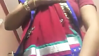 Seductive Indian Matron'S Striptease Performance