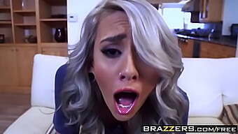 Οι Brazzers Παρουσιάζουν Τη Δουλειά Των Ποδιών Της Janice Griffith Και Εκσπερματώνουν