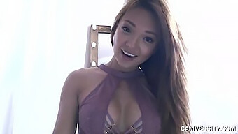 Ayumi'S Webcam Show: Asian Beauty'S Solo Play Session