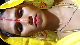 Indian Wife'S Sensual Diwali Celebration With Real Sex