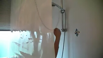 European Homemade Video Of Couple Making Love In The Shower