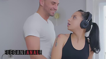 Stirling Cooper And Mathilde Ramos Indulge In Anal Play In The Morning