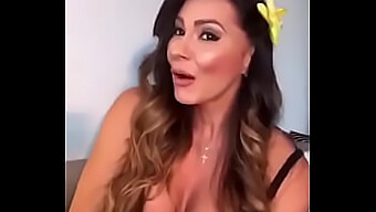 Esperanza Gomez, Colombian Pornstar, Bids Farewell